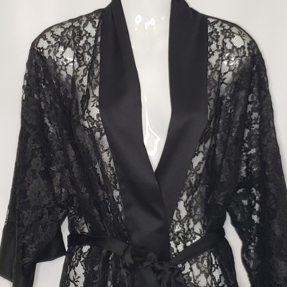 Vintage Victoria's Secret Lace Robe Satin Trim O/S Black Self Tie Belt Women's - Picture 3 of 15